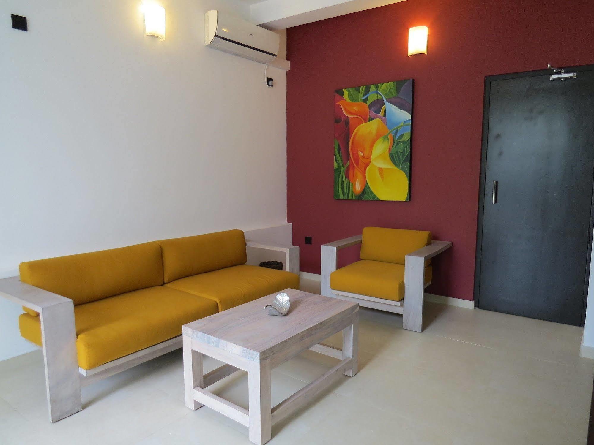 Chapelton House Bed & Breakfast Kolombo Dış mekan fotoğraf